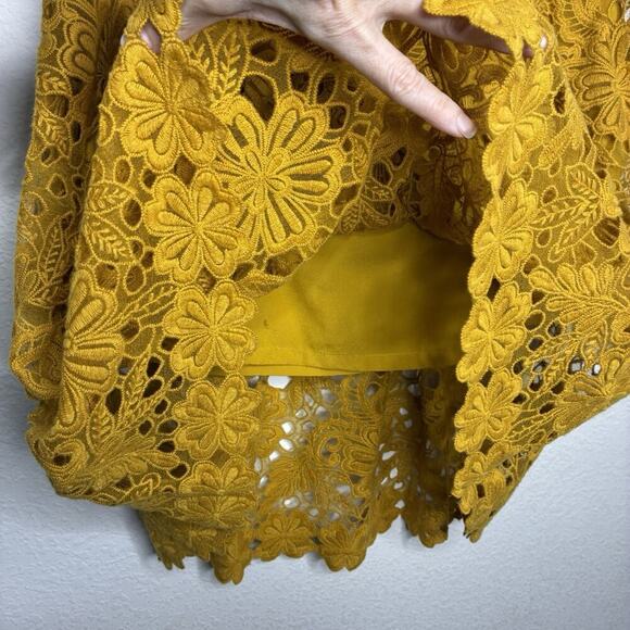 Ann Taylor Mustard Yellow Floral Crochet Lace Elastic Waist Skirt 2 - Picture 5 of 10